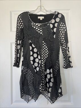 Black & White Polka Dot Handkerchief Hem Tunic